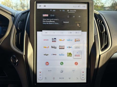 Used 2024 Ford Edge SEL w/ Convenience Package image 25