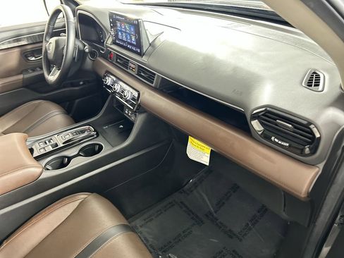 Used 2025 Honda Pilot Elite image 26