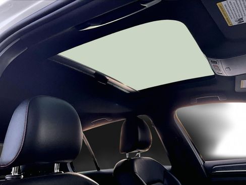 Used 2020 Volkswagen GTI SE image 25