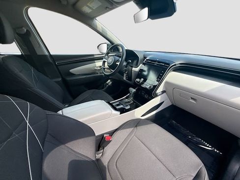 Used 2023 Hyundai Tucson SE image 26