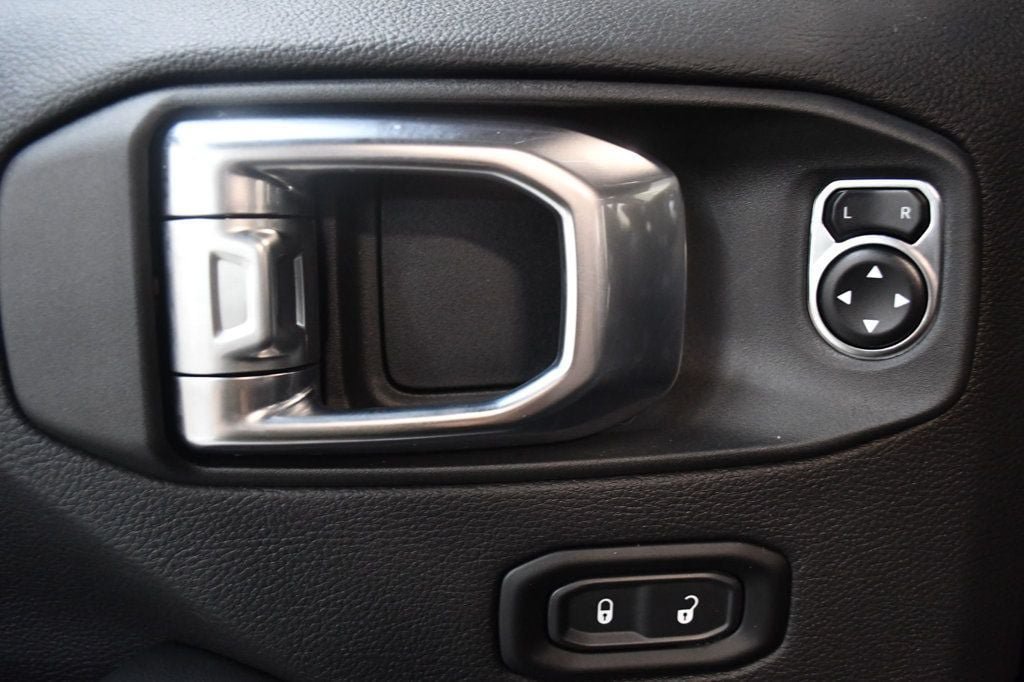 Used 2024 Jeep Wrangler High Altitude AWD/4WD image 74