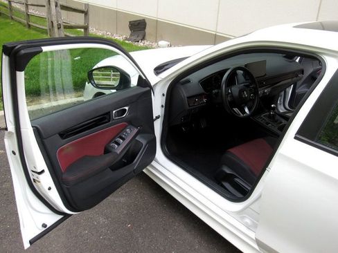 Used 2024 Honda Civic Si image 16