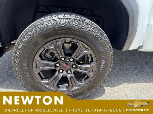 Used 2024 GMC Canyon Elevation w/ Trailering Package AWD/4WD image 33