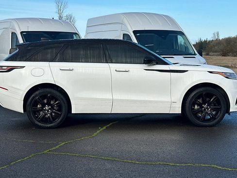 Used 2020 Land Rover Range Rover Velar R-Dynamic S image 3