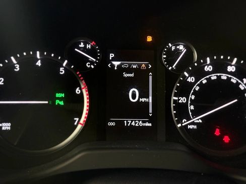 Used 2023 Lexus GX 460 w/ Black Line Special Edition AWD/4WD image 13