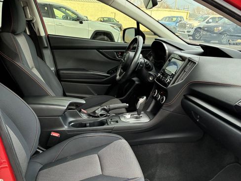 Used 2022 Subaru Crosstrek 2.0i Premium w/ Popular Package #4 image 10