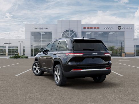 New 2026 Jeep Grand Cherokee Limited AWD/4WD image 29