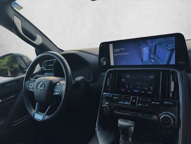 Used 2022 Lexus LX 600 4WD w/ Appearance Package image 29