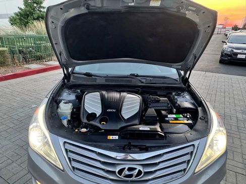 Used 2014 Hyundai Azera Limited w/ Option Group 02 image 12