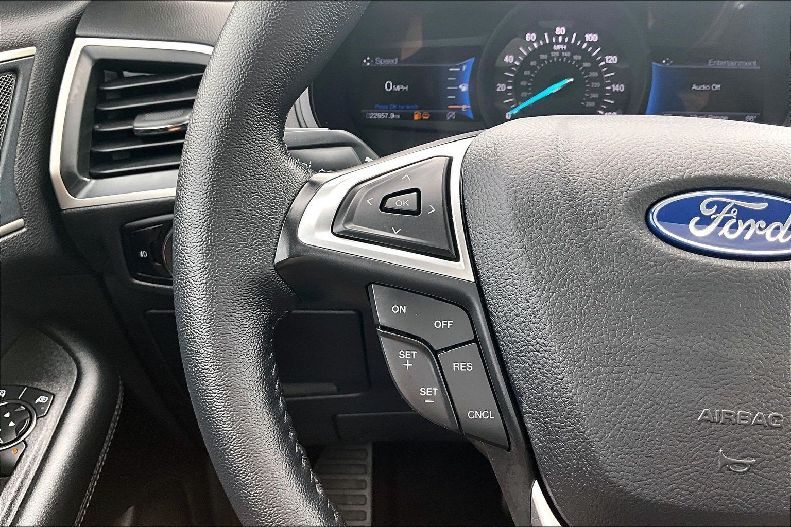 Used 2024 Ford Edge SEL w/ Convenience Package AWD/4WD image 22