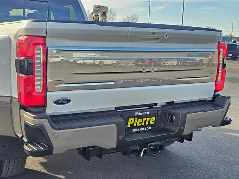 Used 2026 Ford F450 King Ranch w/ FX4 Off-Road Package image 7