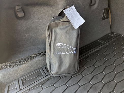 Used 2023 Jaguar F-PACE S image 49