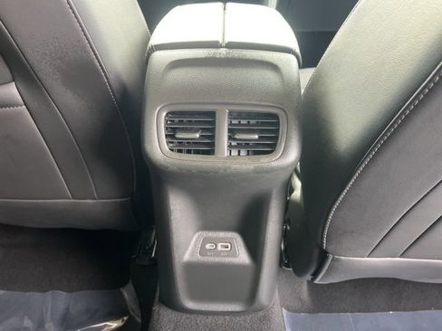 Used 2023 Buick Envision Preferred image 52