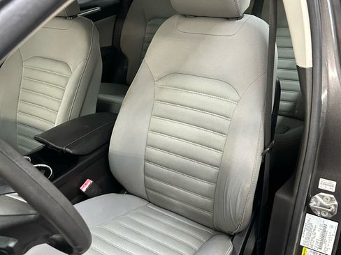 Used 2015 Ford Fusion S image 14