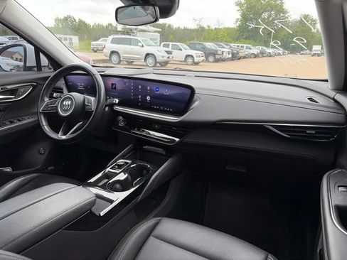 Used 2024 Buick Envision Preferred AWD/4WD image 22