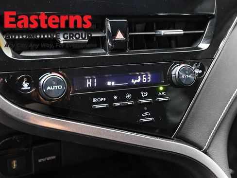Used 2023 Toyota Camry SE image 20