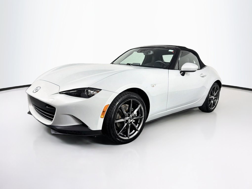 Used 2016 MAZDA MX-5 Miata Grand Touring RWD image 3