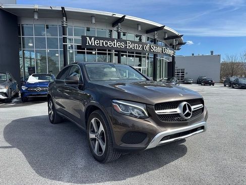 Used 2018 Mercedes-Benz GLC 300 GLC 300 Coupe image 1