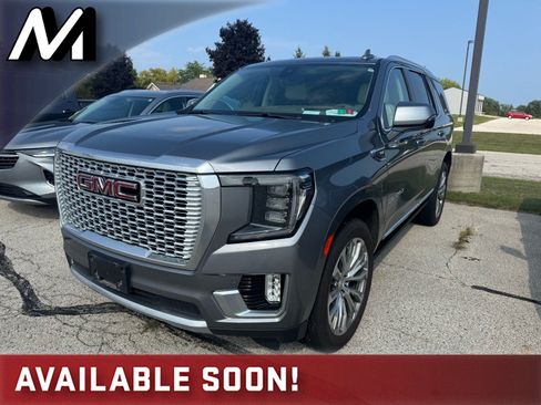 Used 2021 GMC Yukon Denali w/ Denali Premium Package AWD/4WD image 1