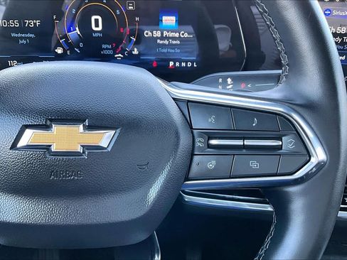 Used 2025 Chevrolet Equinox LT w/ Convenience Package II AWD/4WD image 23