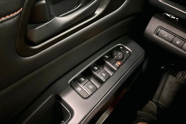 Used 2023 Nissan Pathfinder Rock Creek AWD/4WD image 39