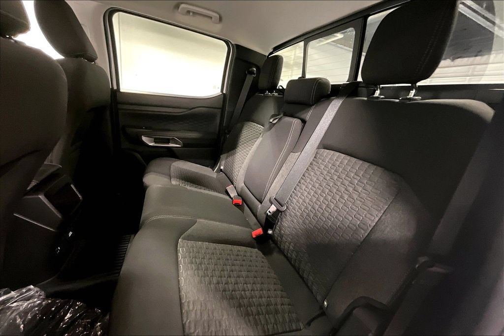 Used 2025 Ford Ranger XLT w/ Equipment Group 301A High RWD image 31