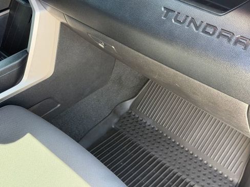 Used 2025 Toyota Tundra SR5 AWD/4WD image 20