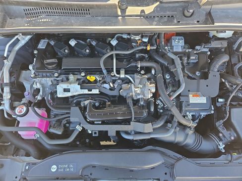 Used 2024 Toyota Prius LE image 13