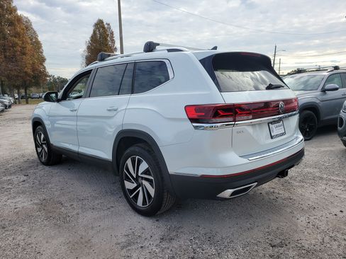 New 2026 Volkswagen Atlas SEL image 8