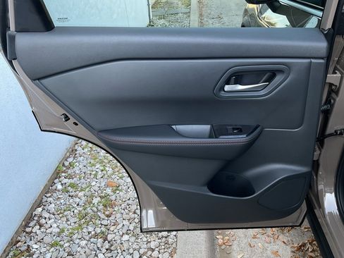 New 2026 Nissan Rogue SV image 16