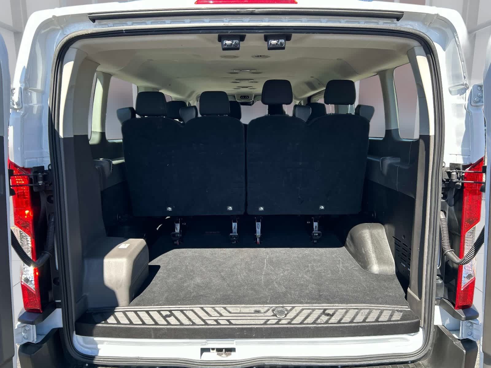 Used 2023 Ford Transit 350 XLT RWD image 14