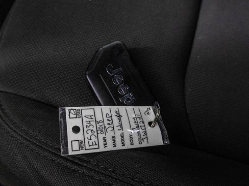 Used 2018 Jeep Wrangler Unlimited Sport image 27