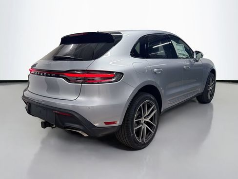 New 2026 Porsche Macan AWD/4WD image 9