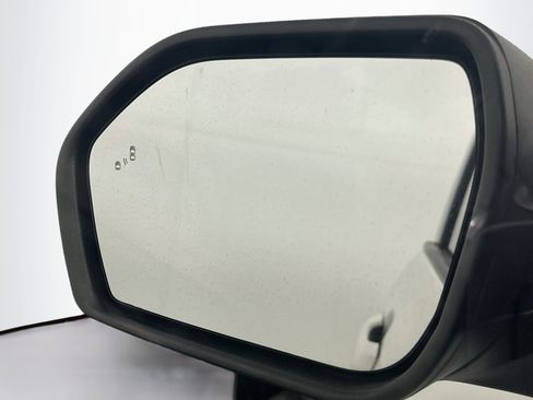 Used 2021 Ford Explorer XLT RWD image 16