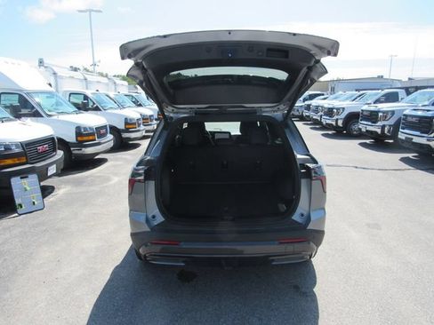 Certified 2025 Chevrolet Equinox ACTIV w/ Safety and Technology Package AWD/4WD image 27