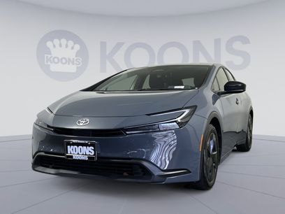 Used 2025 Toyota Prius LE