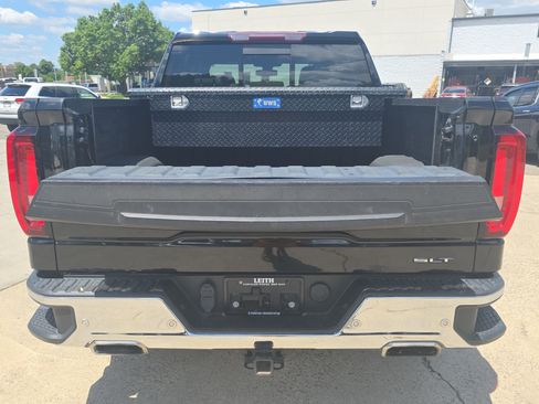 Used 2021 GMC Sierra 1500 SLT w/ SLT Premium Plus Package AWD/4WD image 37