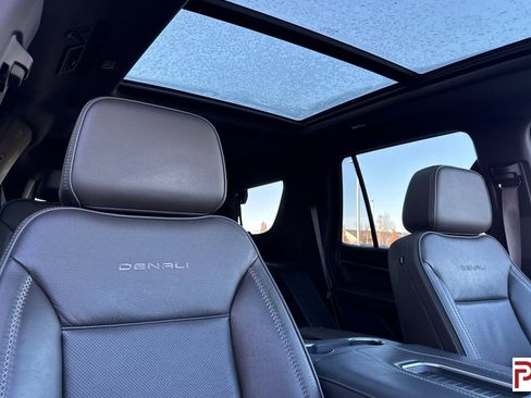 Used 2021 GMC Yukon Denali image 21