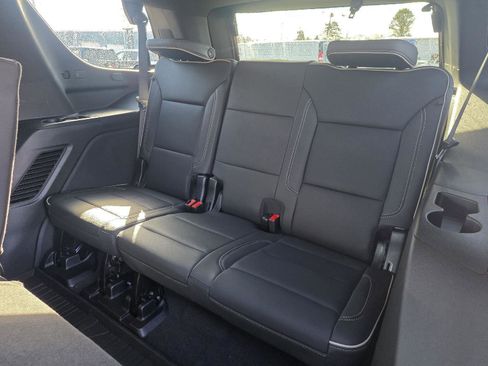 New 2026 GMC Yukon Elevation w/ LPO, Floor Liner Package image 26