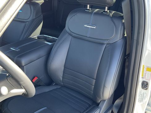 Used 2026 Ford F250 Platinum image 6