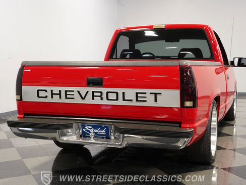Used 1992 Chevrolet Silverado 1500 2WD Regular Cab image 11