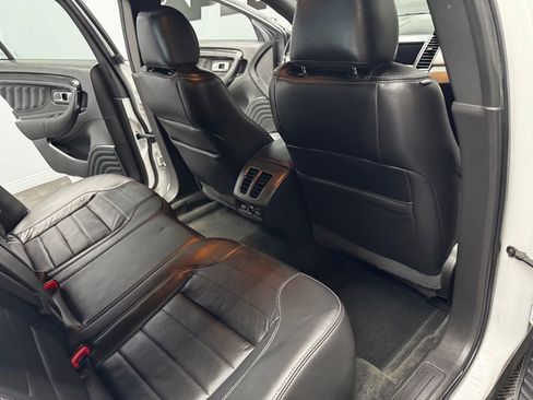 Used 2017 Ford Taurus SHO w/ Driver Assist Package image 51