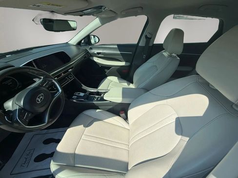 Used 2022 Hyundai Sonata Limited FWD image 9