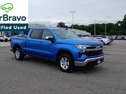 Certified 2025 Chevrolet Silverado 1500 LT AWD/4WD image 2
