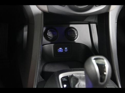 Used 2018 Hyundai Santa Fe Sport AWD/4WD image 13