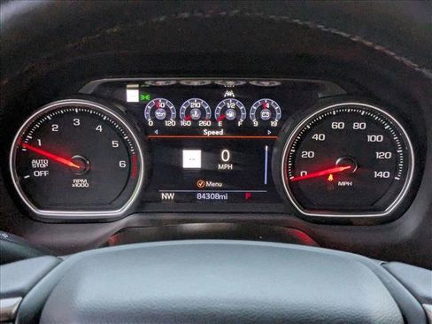 Used 2021 Chevrolet Suburban High Country w/ Premium Package image 11