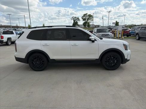 Used 2023 Kia Telluride SX X-Line image 2
