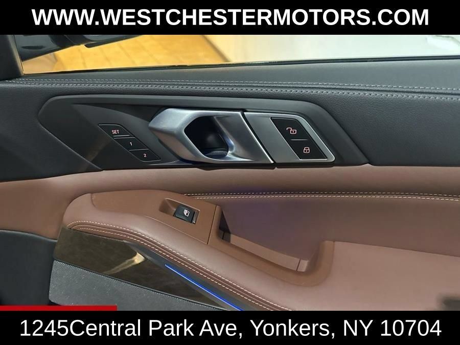 Used 2020 BMW X5 M50i AWD/4WD image 15