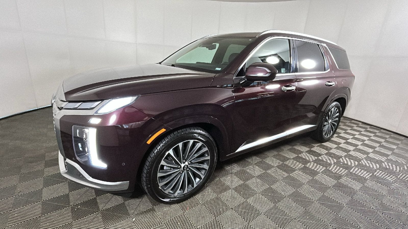 Used 2024 Hyundai Palisade Calligraphy FWD image 7