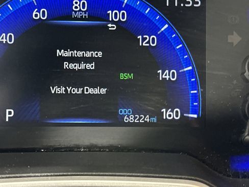 Used 2021 Toyota Corolla XSE image 19